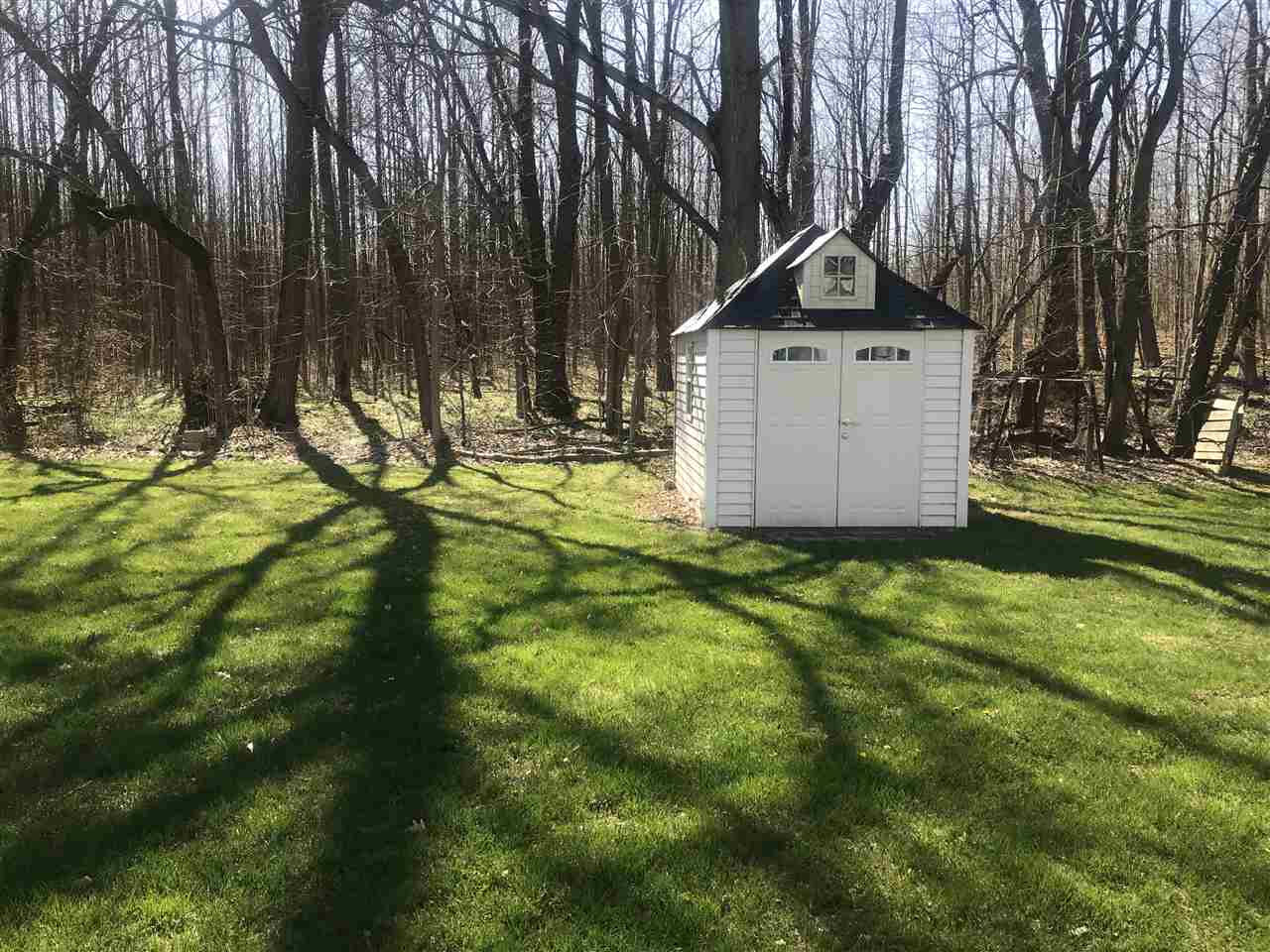 65309 Mulberry Road Lakeville, IN 46536 - Photo 9 of 26 Gallery Image 9
