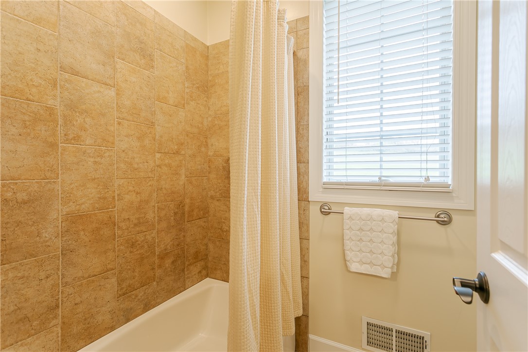 52 Hyacinth Lane Perinton, NY 14450 - Photo 24 of 33