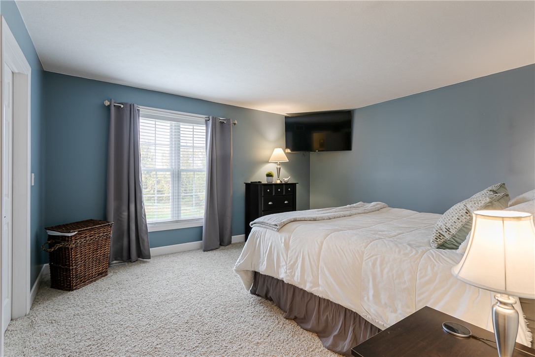 52 Hyacinth Lane Perinton, NY 14450 - Photo 28 of 33