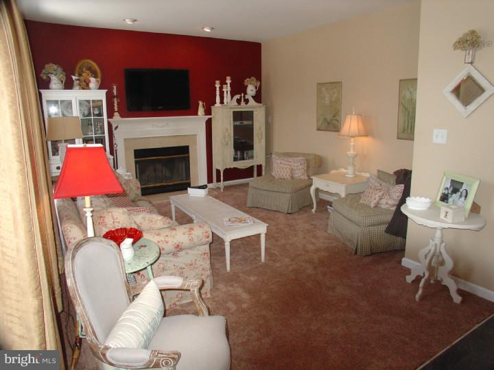 2 Avalon Road Pennington, NJ 08534 - Photo 14 of 25 Family Room