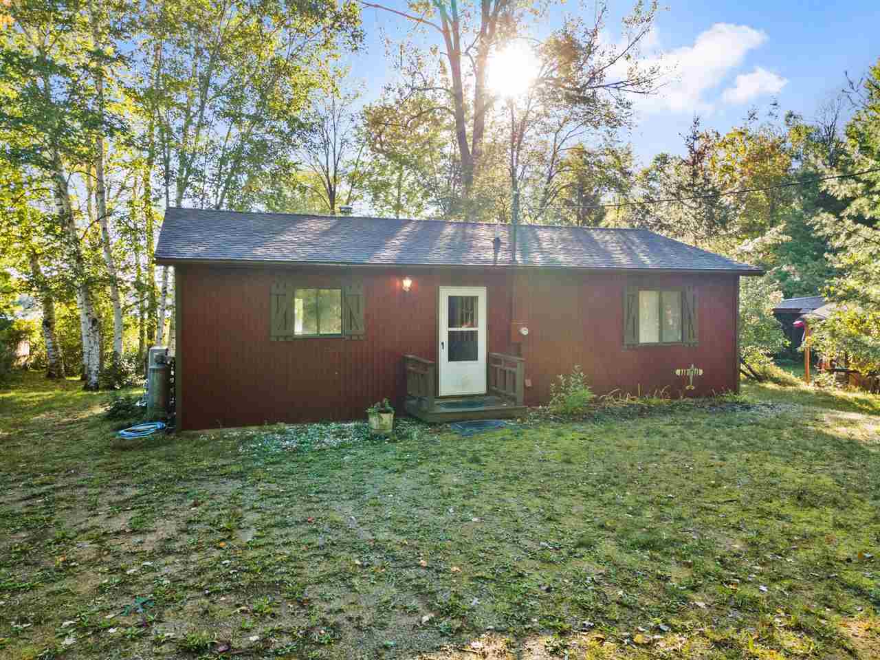 2569 Tonawanda Road Grawn, MI 49637 - Photo 22 of 25 1893434-21.JPG