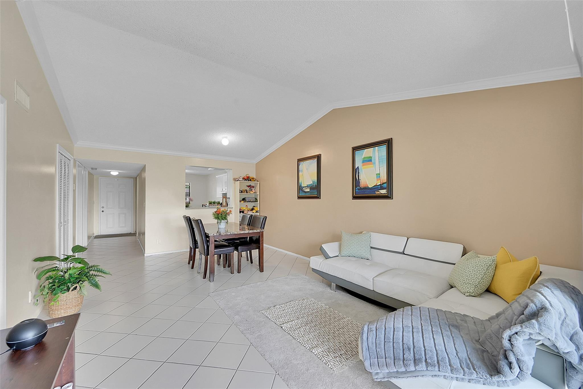 23490 Southwest 57th Avenue, Unit 607 Boca Raton, FL 33428 - Photo 11 of 42 Photo 11