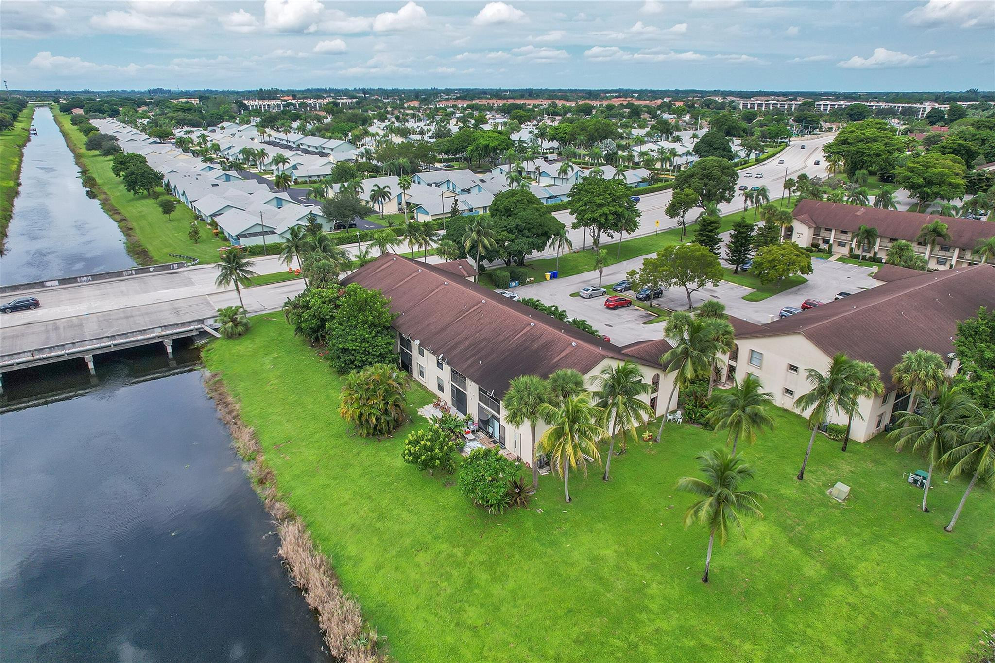 23490 Southwest 57th Avenue, Unit 607 Boca Raton, FL 33428 - Photo 33 of 42 Photo 33