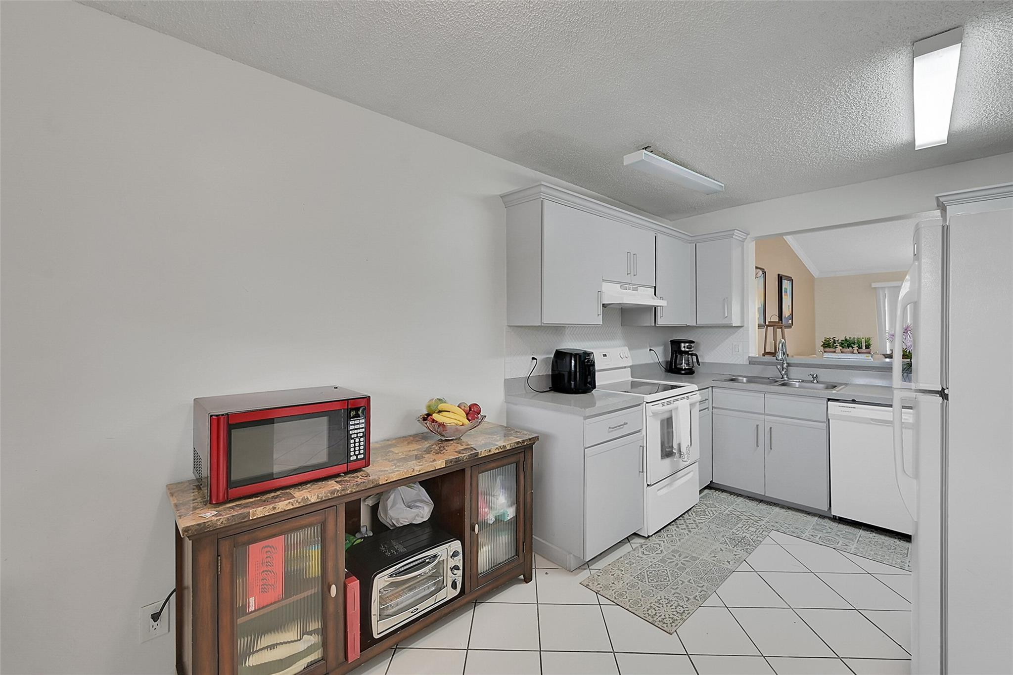 23490 Southwest 57th Avenue, Unit 607 Boca Raton, FL 33428 - Photo 4 of 42 Photo 4