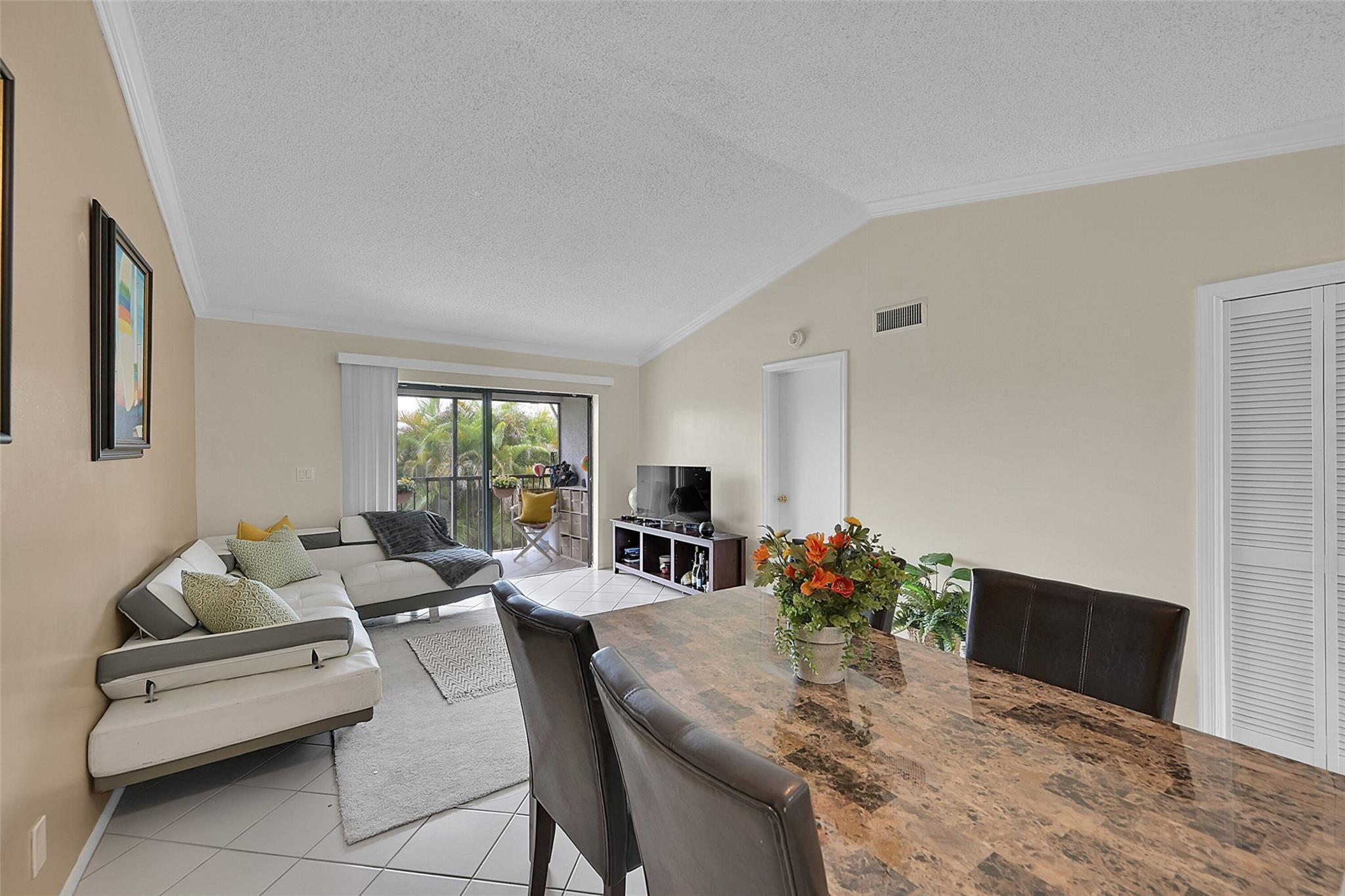 23490 Southwest 57th Avenue, Unit 607 Boca Raton, FL 33428 - Photo 9 of 42 Photo 9