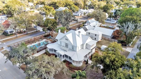 $1,250,000 | 555 East Stanford Street, Bartow, FL 33830