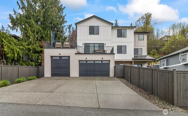 $1,850,000 | 914 6th Street, Mukilteo, WA 98275