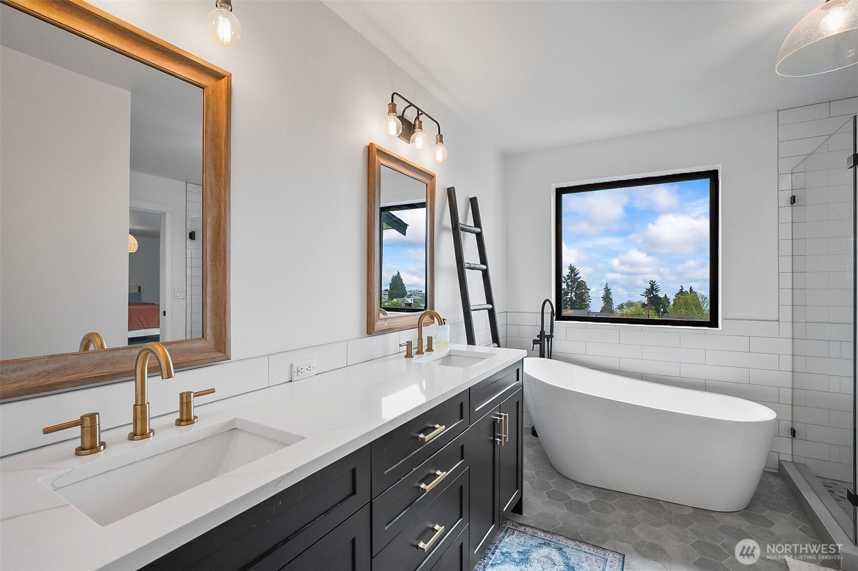 914 6th Street Mukilteo, WA 98275 - Photo 23 of 40