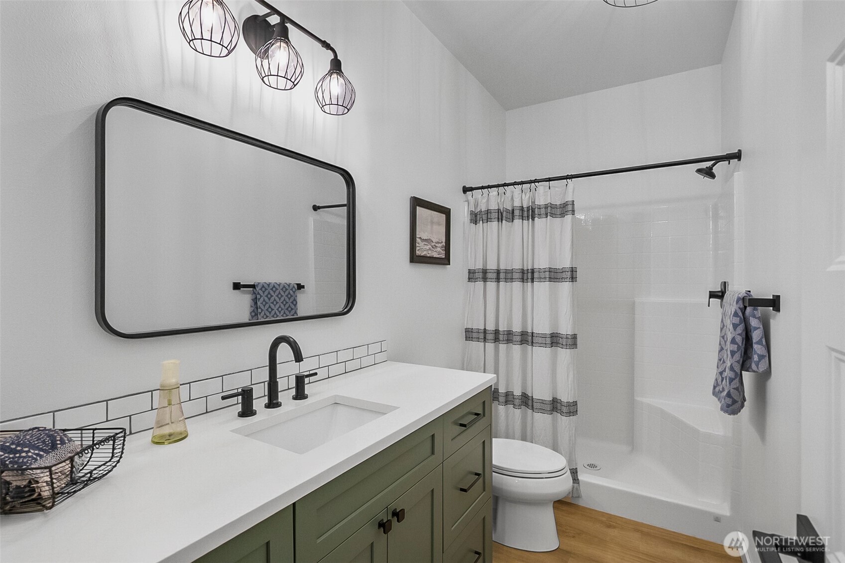 914 6th Street Mukilteo, WA 98275 - Photo 26 of 40