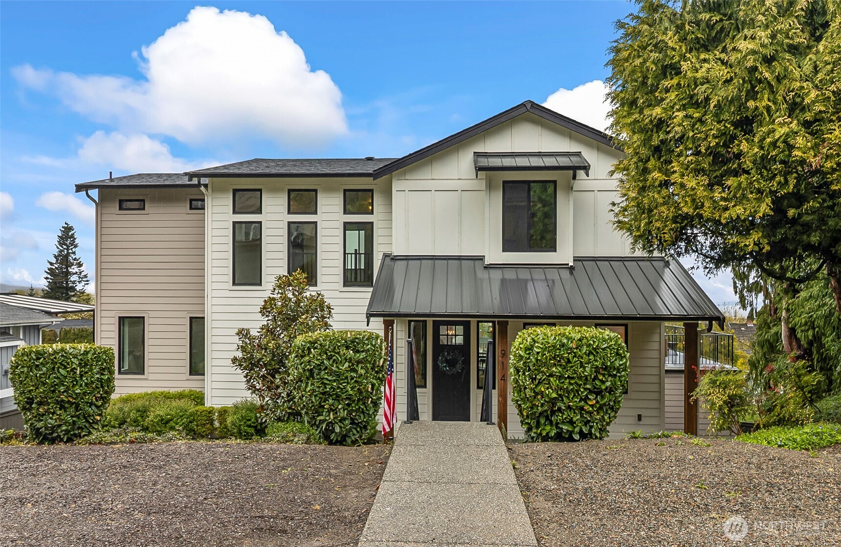 914 6th Street Mukilteo, WA 98275 - Photo 3 of 40