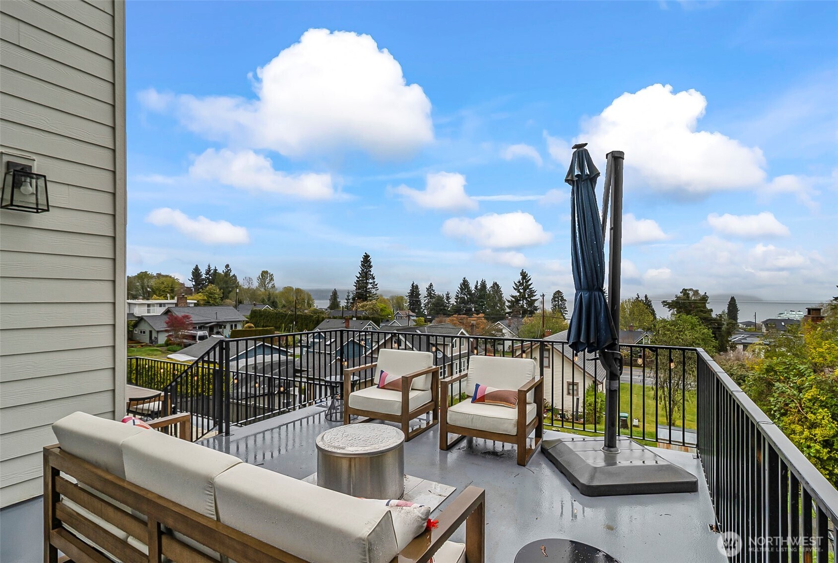 914 6th Street Mukilteo, WA 98275 - Photo 35 of 40