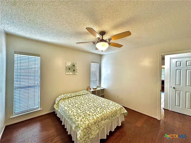 $369,000 | 209 Westbrook Drive, Victoria, TX 77904