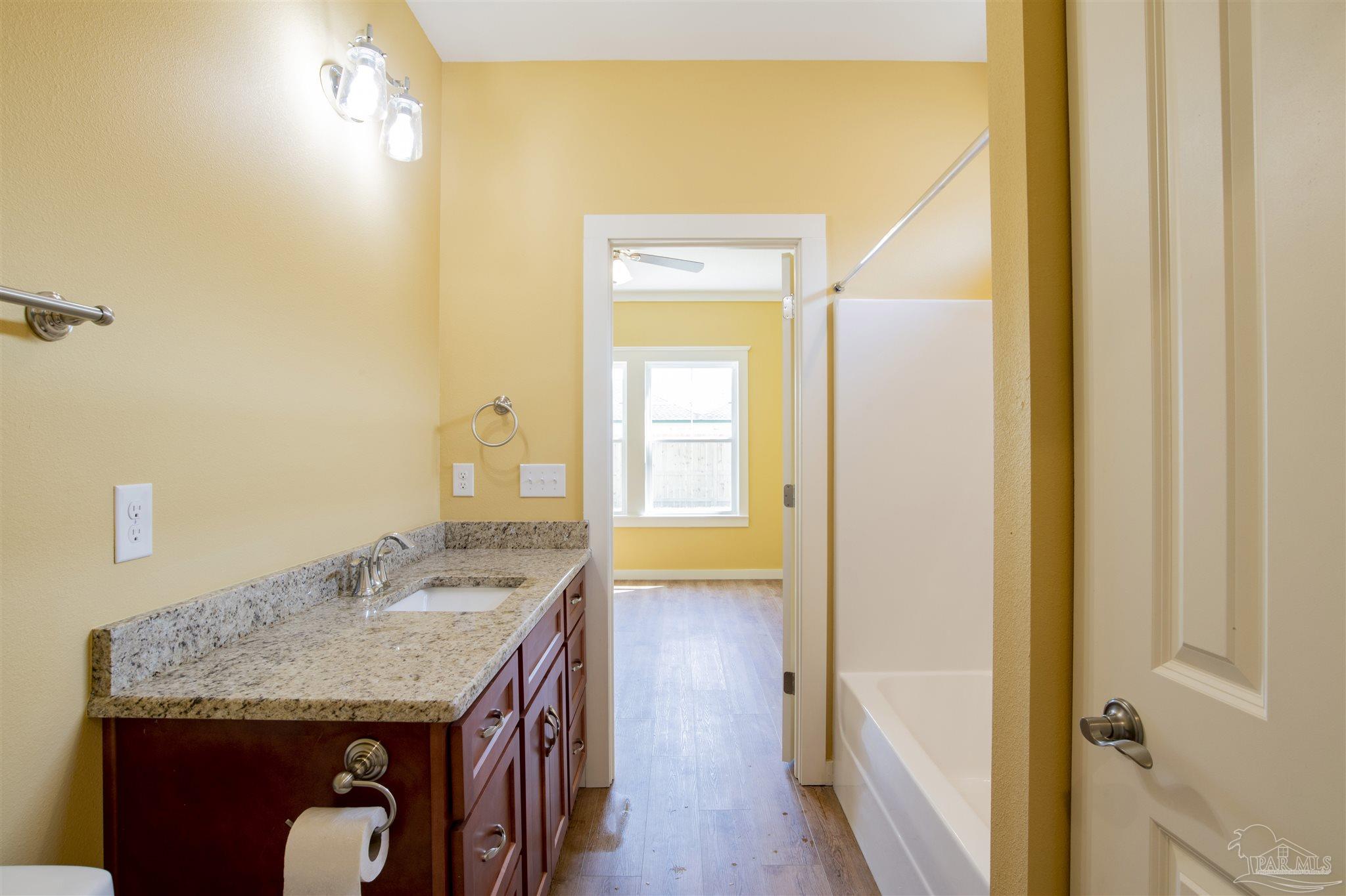 5446 Medina Road Pensacola, FL 32507 - Photo 14 of 24 Gallery Image 14