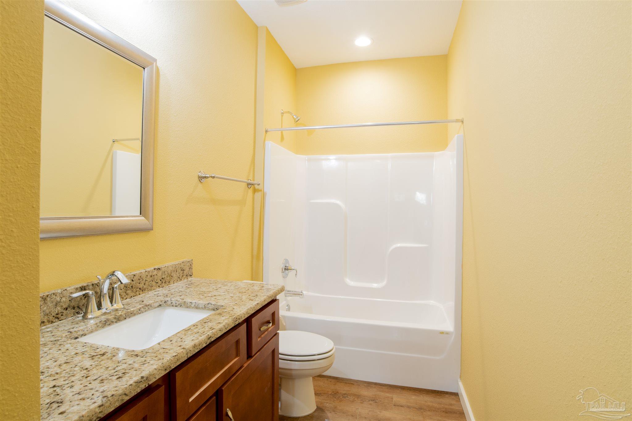 5446 Medina Road Pensacola, FL 32507 - Photo 17 of 24 Gallery Image 17