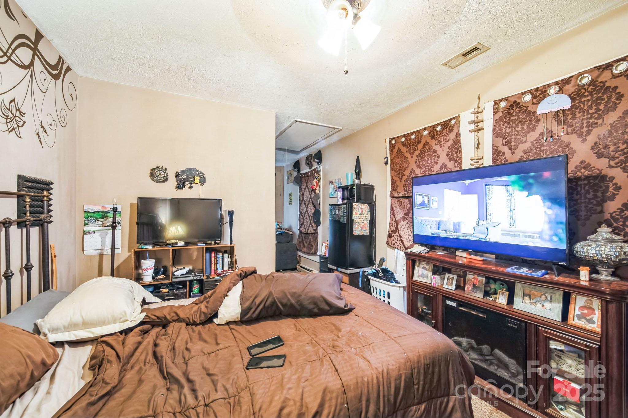 247 Speedwell Acres Road Cullowhee, NC 28723 - Photo 12 of 28