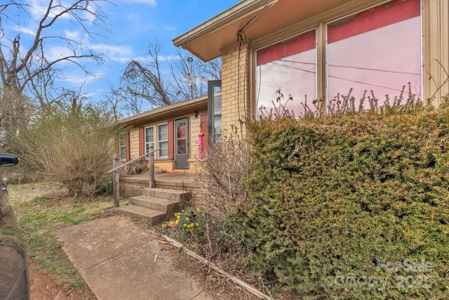 $165,000 | 247 Speedwell Acres Road, Cullowhee, NC 28723