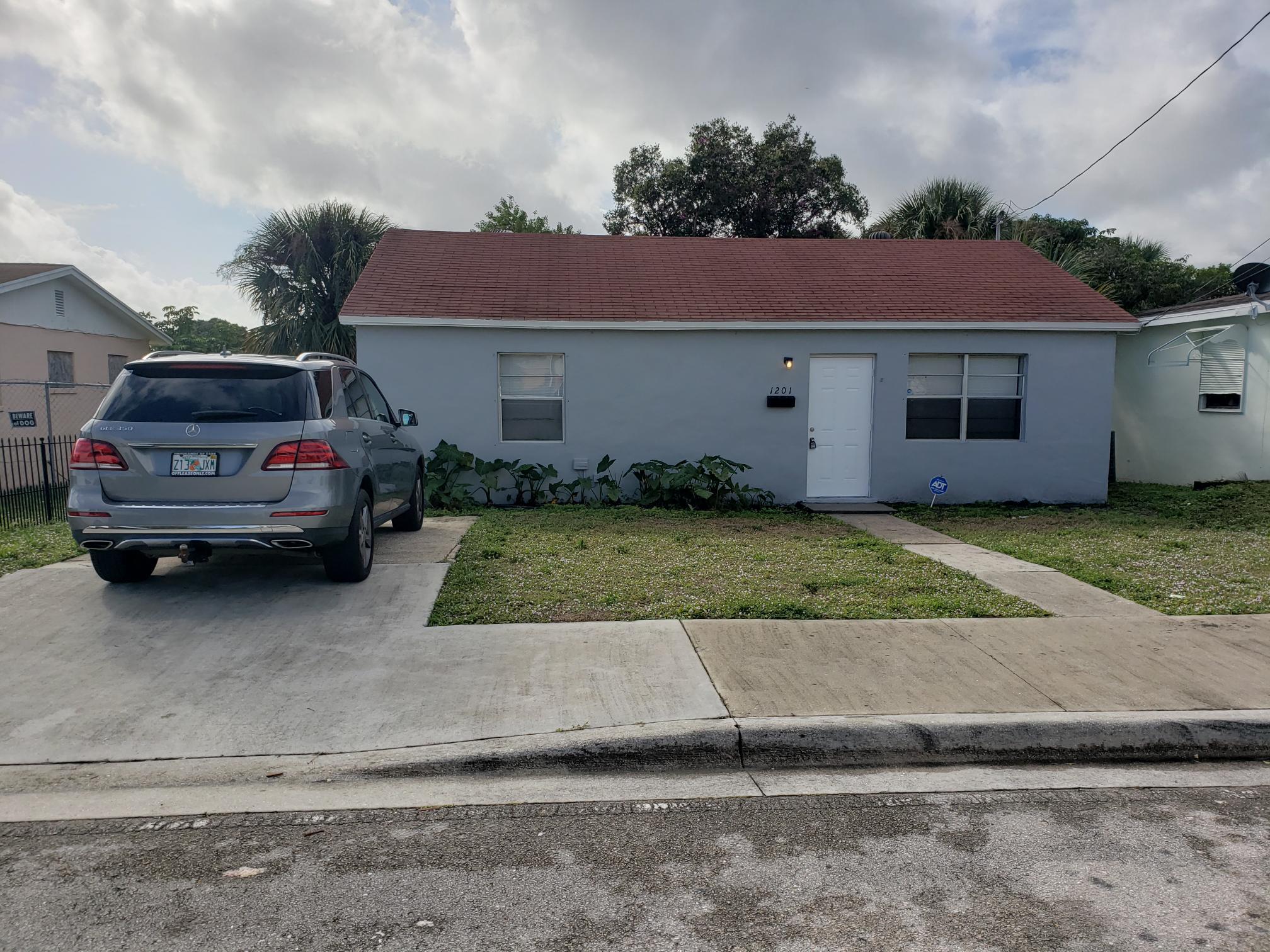 1201 West 34th Street Riviera Beach, FL 33404 - Photo 1 of 19 front