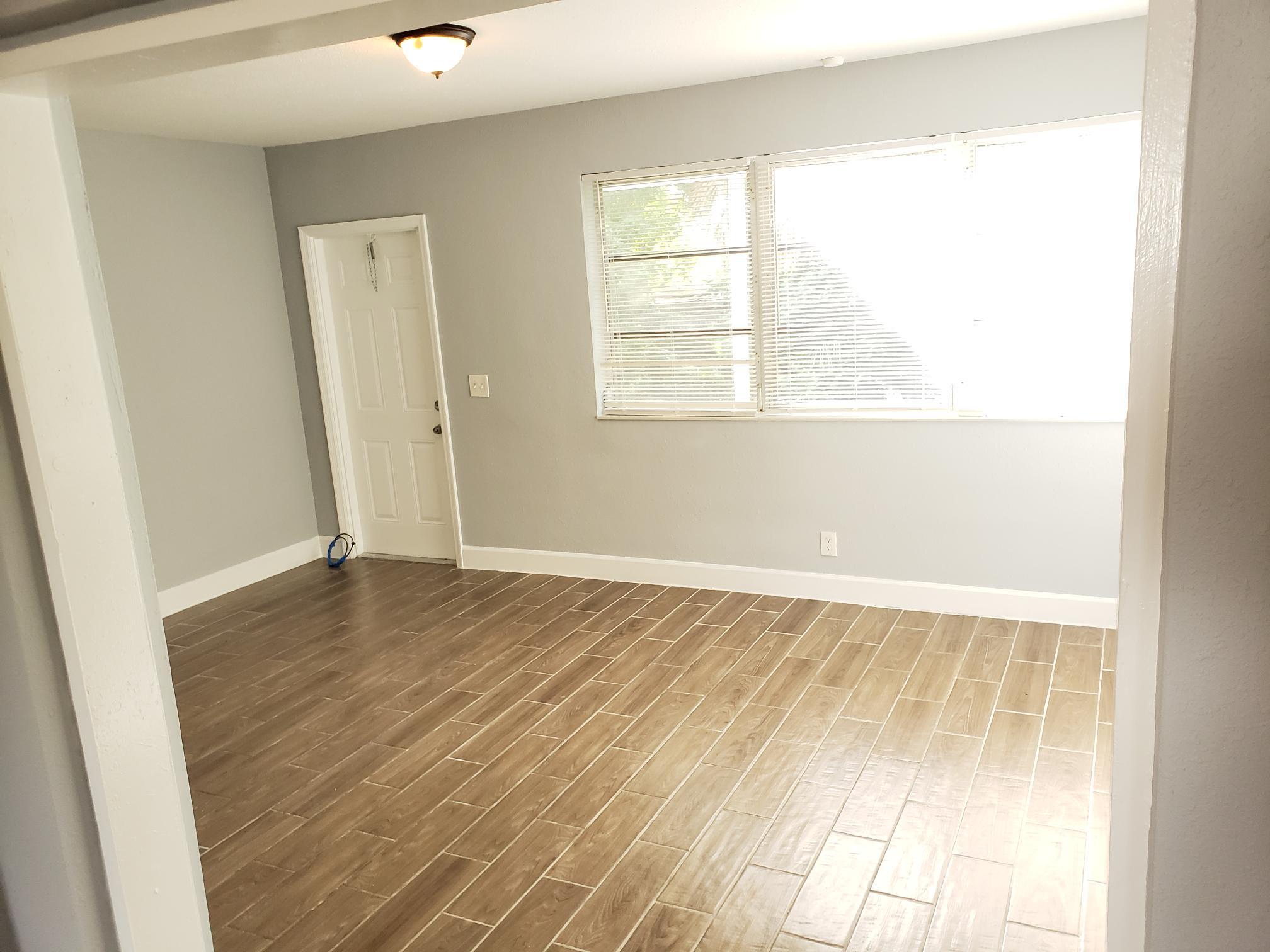1201 West 34th Street Riviera Beach, FL 33404 - Photo 8 of 19 20211219_102335