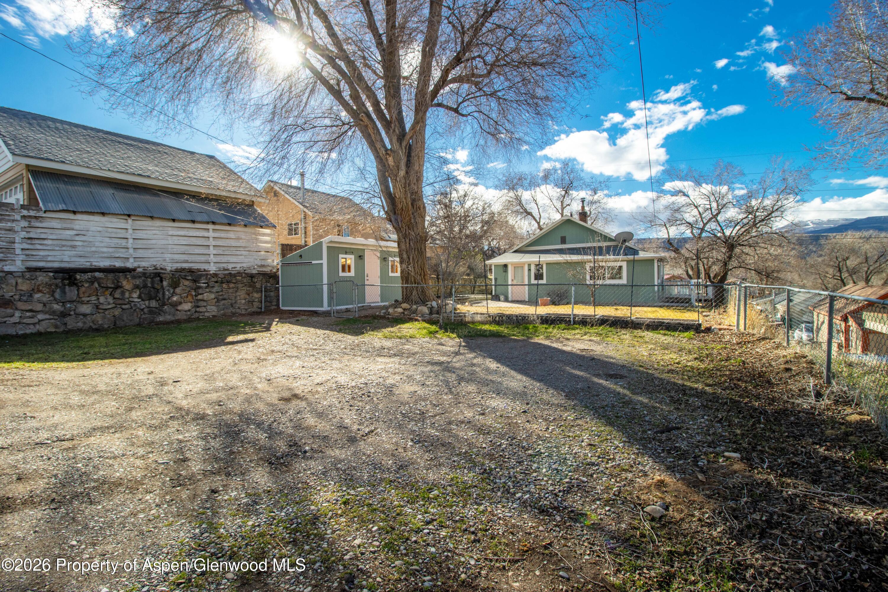 438 East 7th Street Rifle, CO 81650 - Photo 20 of 22 Generous Parking