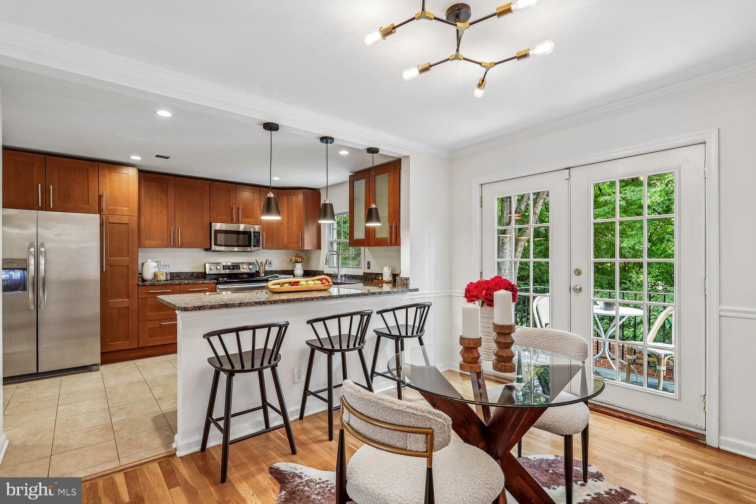 1851 Wainwright Drive Reston, VA 20190 - Photo 14 of 44 Dining Area