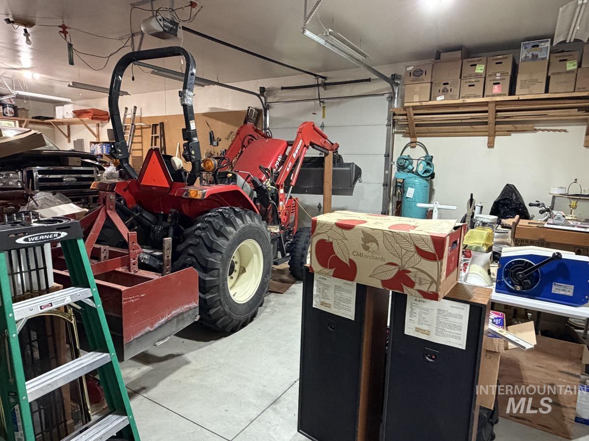 7 Carey Way Cascade, ID 83611 - Photo 19 of 33