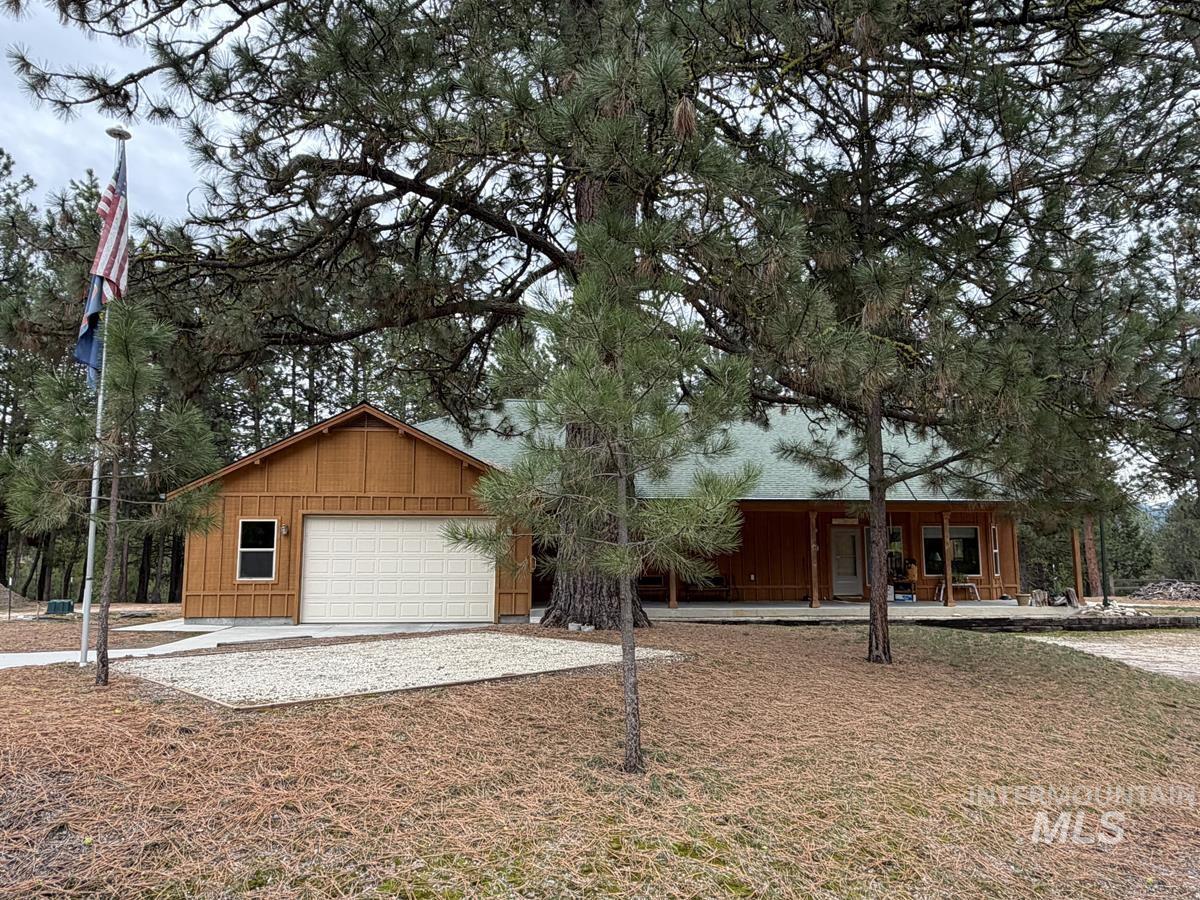 7 Carey Way Cascade, ID 83611 - Photo 23 of 38