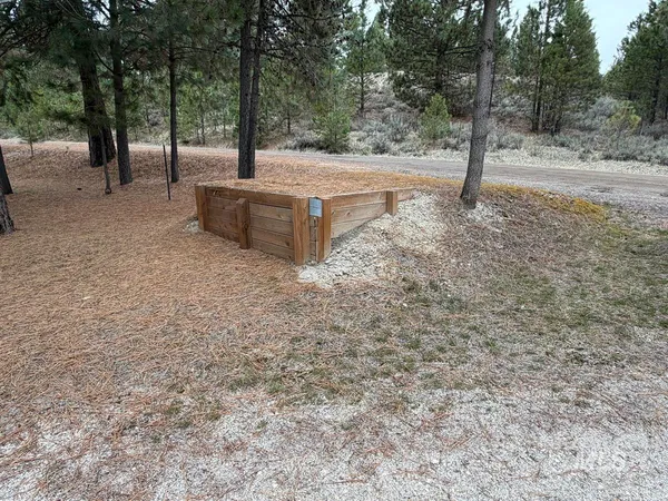$764,900 | 7 Carey Way, Cascade, ID 83611
