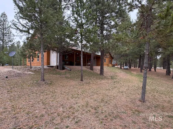 $764,900 | 7 Carey Way, Cascade, ID 83611