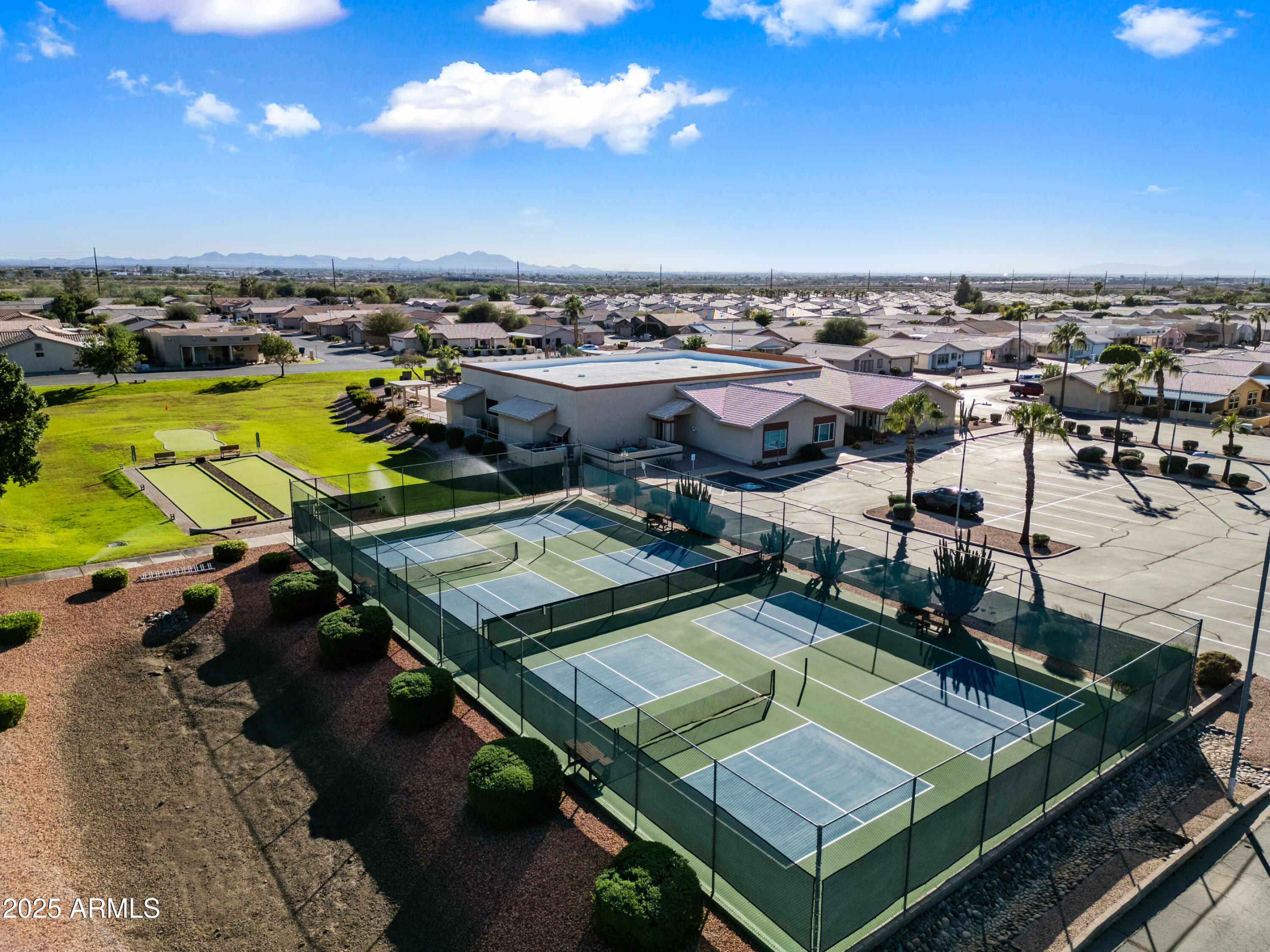 2101 South Meridian Road, Unit 49 Apache Junction, AZ 85120 - Photo 31 of 44 9-MeridianManor-ocupix-Comm