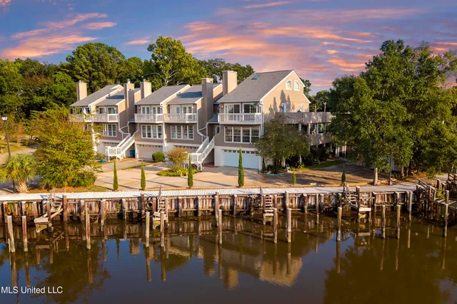 $588,000 | 717 Bienville Boulevard, Unit B5, Ocean Springs, MS 39564