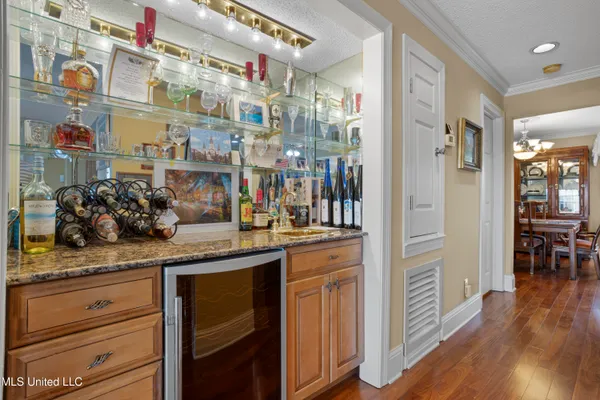 $588,000 | 717 Bienville Boulevard, Unit B5, Ocean Springs, MS 39564