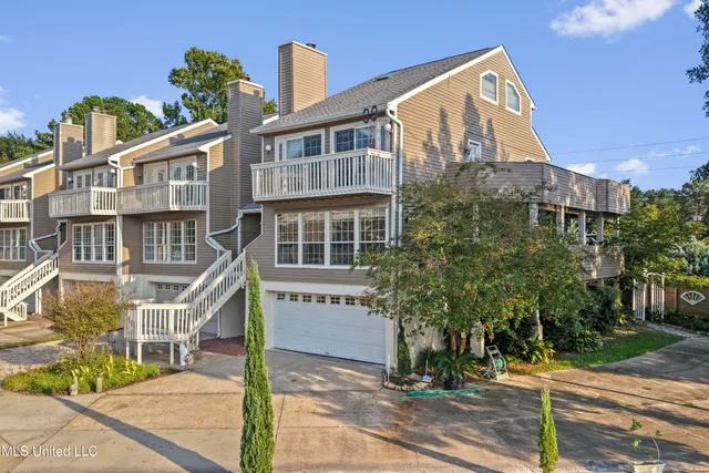 $588,000 | 717 Bienville Boulevard, Unit B5, Ocean Springs, MS 39564