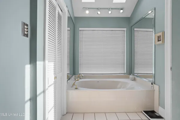 $588,000 | 717 Bienville Boulevard, Unit B5, Ocean Springs, MS 39564