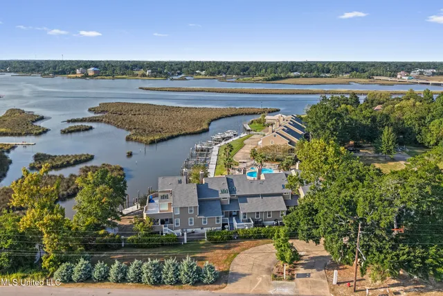 $588,000 | 717 Bienville Boulevard, Unit B5, Ocean Springs, MS 39564