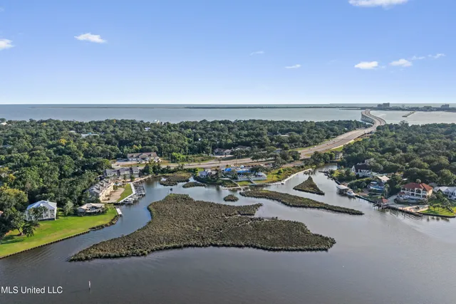 $588,000 | 717 Bienville Boulevard, Unit B5, Ocean Springs, MS 39564