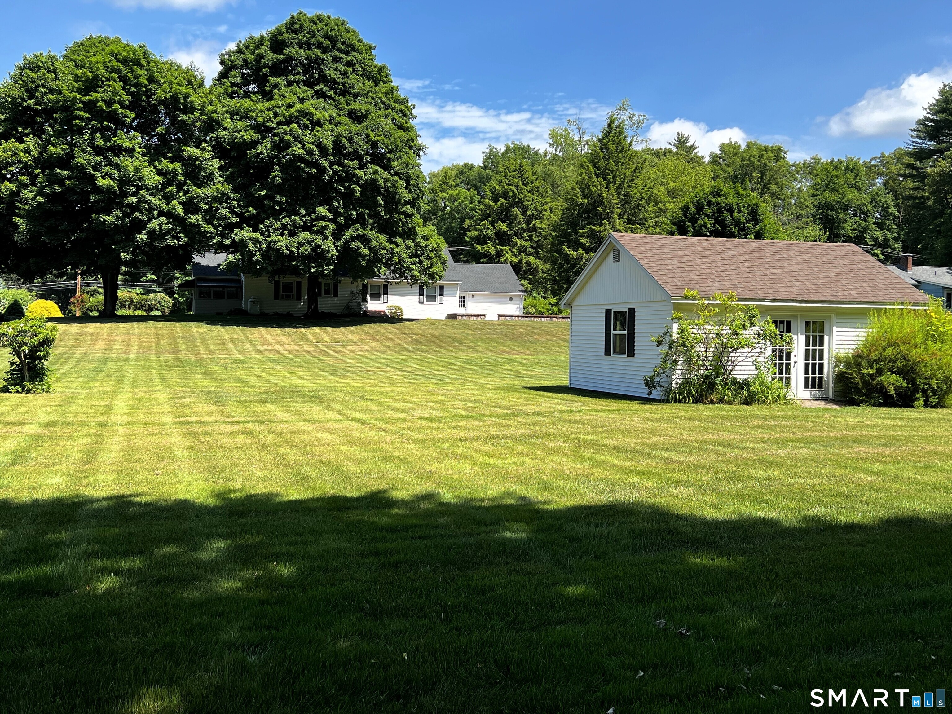 253 Arch Road Avon, CT 06001 - Photo 5 of 5