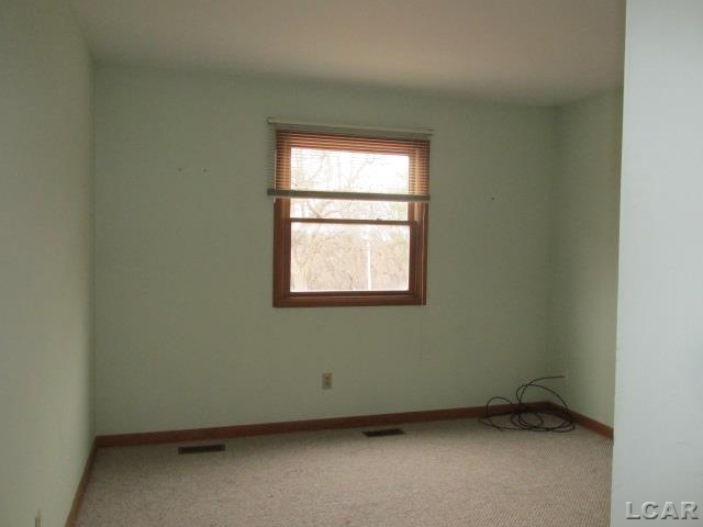 2960 Spielman Road Adrian, MI 49221 - Photo 14 of 14 31221882-13.JPG