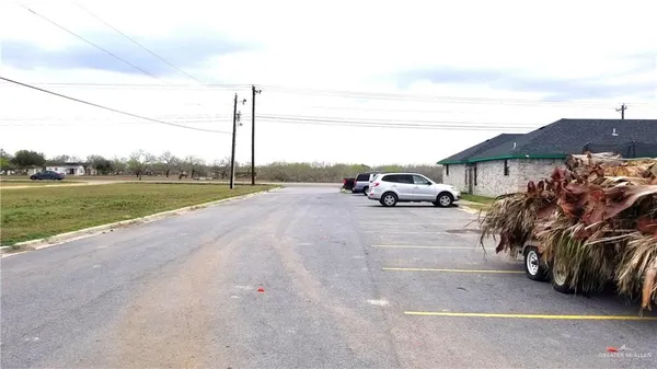 $950 | 5887 Mile 11 North, Mercedes, TX 78570