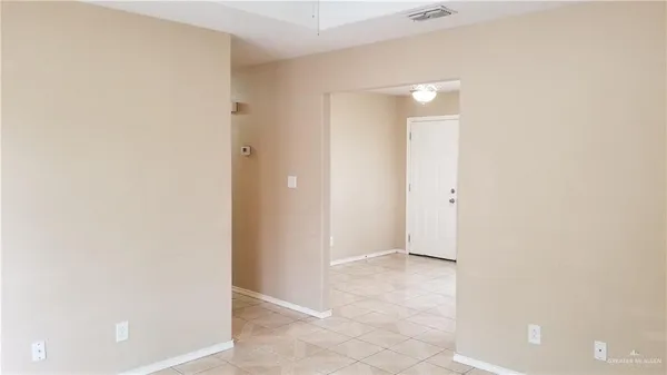$950 | 5887 Mile 11 North, Mercedes, TX 78570