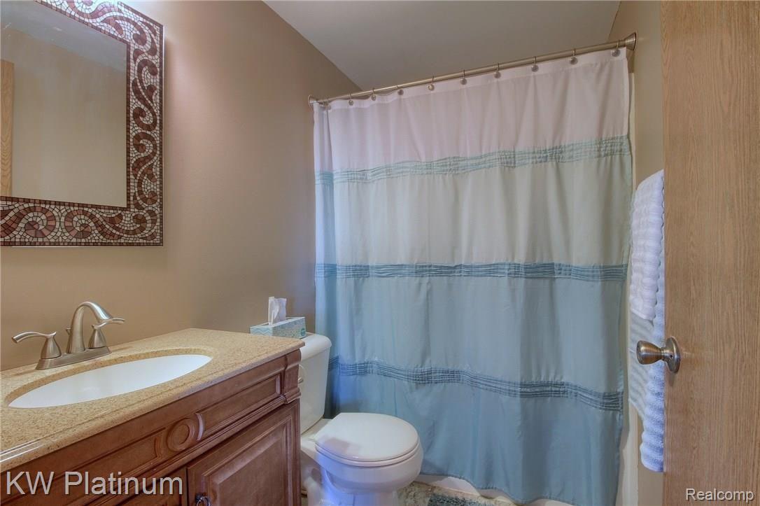 21280 McPhall Road Armada, MI 48005 - Photo 29 of 32 Bathroom.jpg