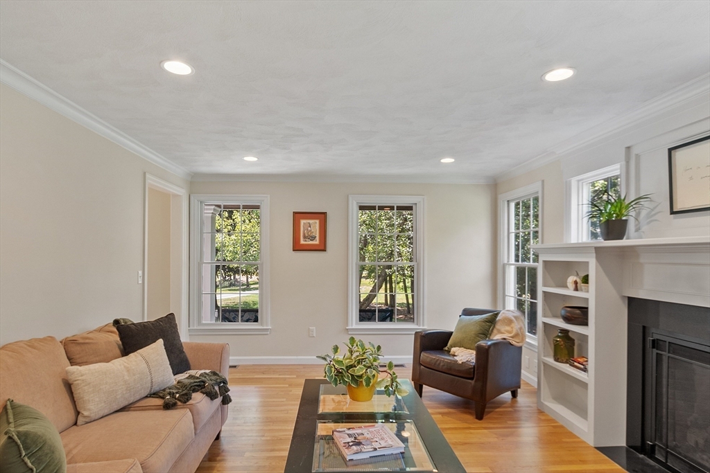3 Robert Road Acton, MA 01720 - Photo 6 of 41 Gallery Image 6