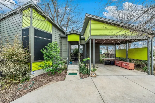 $750,000 | 4404 Clarkson Avenue, Austin, TX 78751