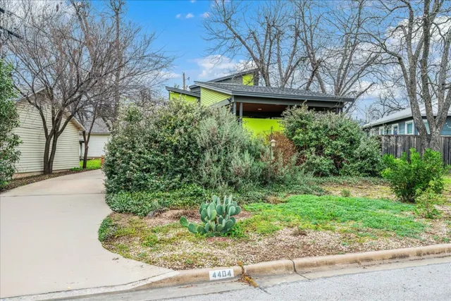 $750,000 | 4404 Clarkson Avenue, Austin, TX 78751