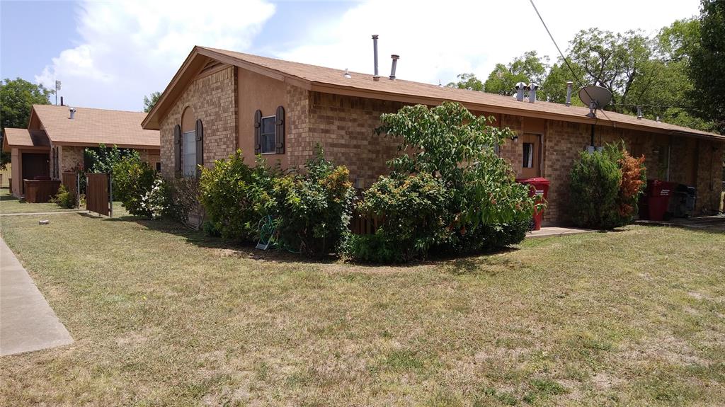 105 West Pine Street Whitewright, TX 75491 - Photo 14 of 20