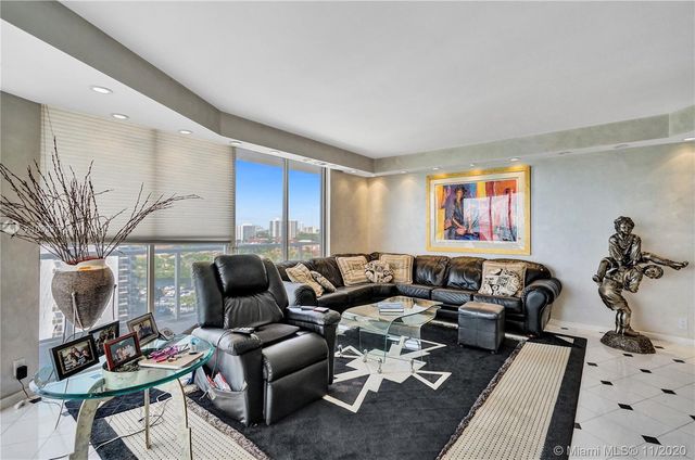 $491,000 | 20281 East Country Club Drive, Unit 1007, Aventura, FL 33180