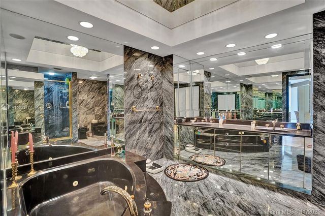 $491,000 | 20281 East Country Club Drive, Unit 1007, Aventura, FL 33180