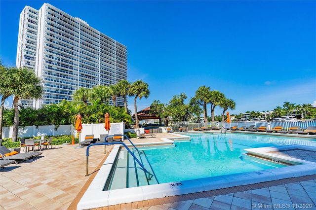 $491,000 | 20281 East Country Club Drive, Unit 1007, Aventura, FL 33180