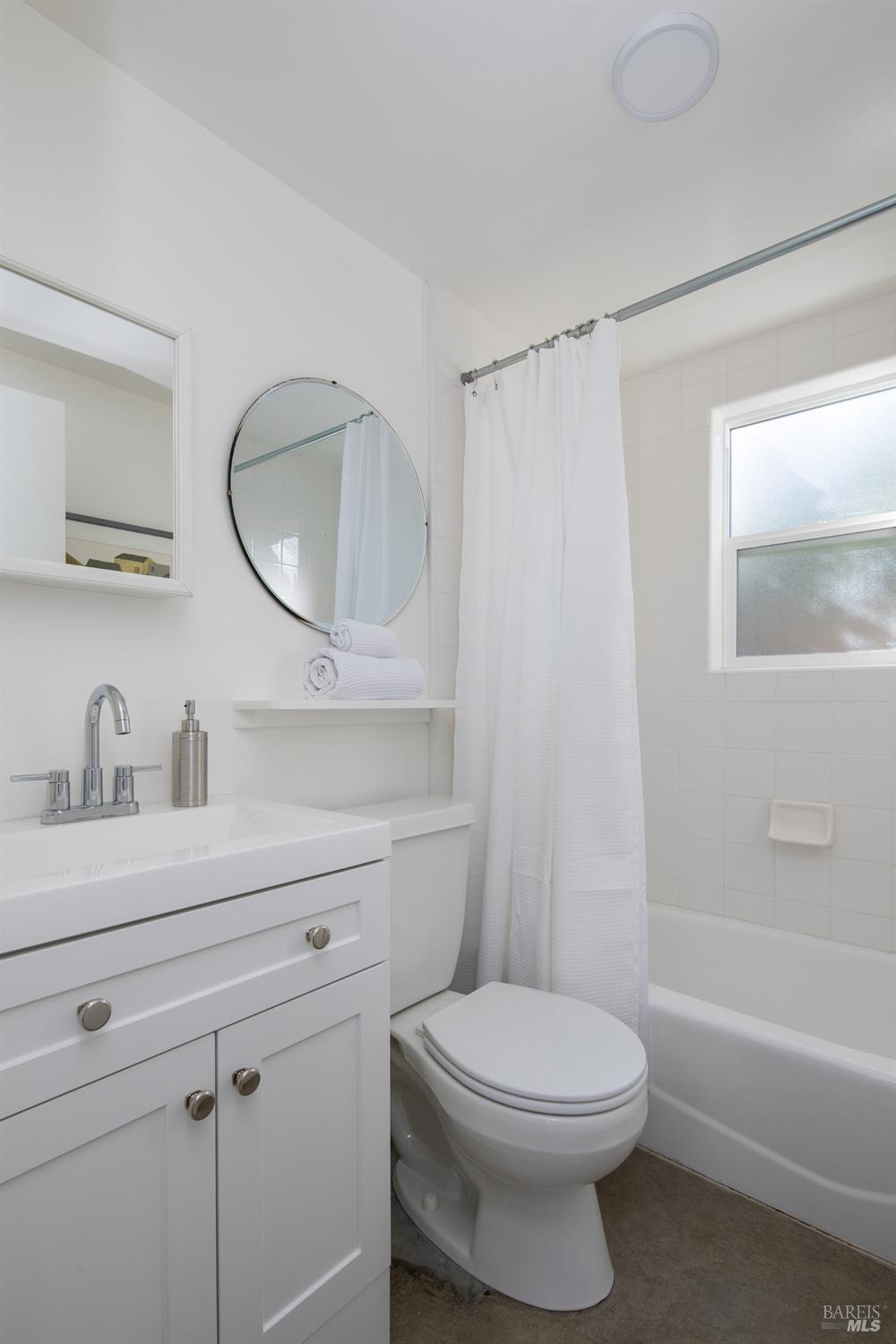 130 Seadrift Road Stinson Beach, CA 94970 - Photo 14 of 42