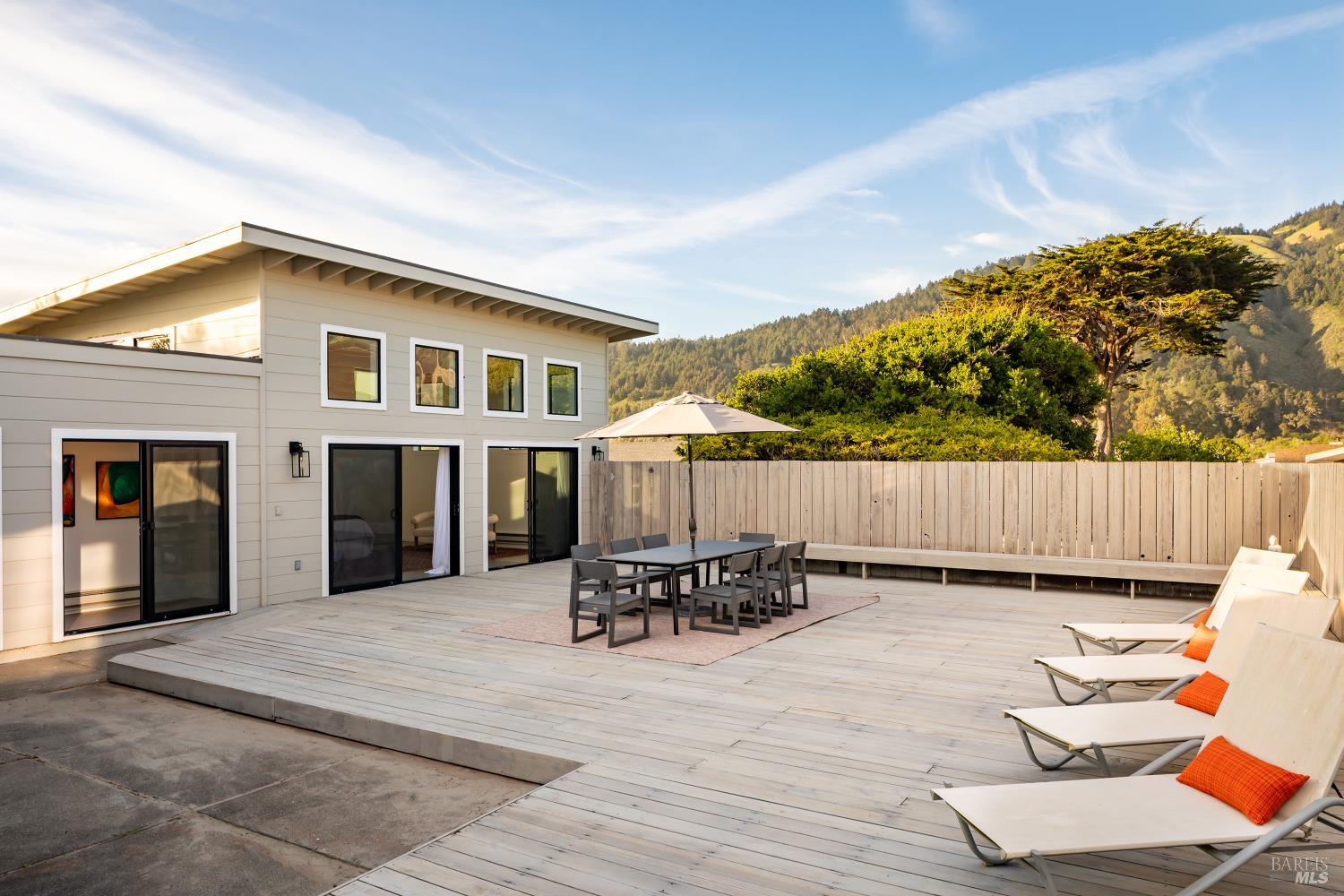 130 Seadrift Road Stinson Beach, CA 94970 - Photo 19 of 42