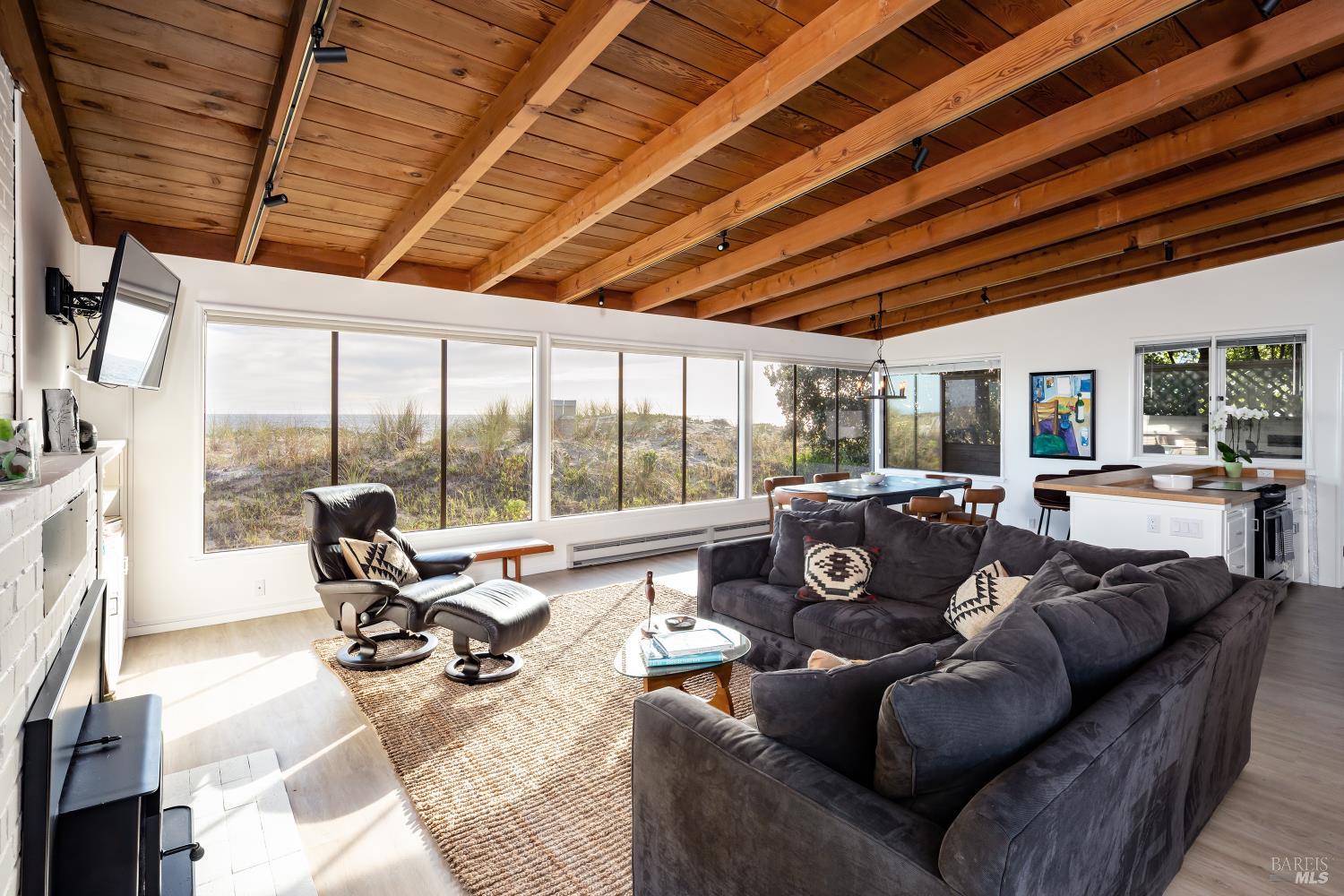 130 Seadrift Road Stinson Beach, CA 94970 - Photo 6 of 42